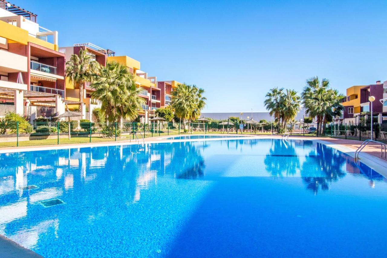 Bosque Apartamento Playa Flamenca Exterior foto